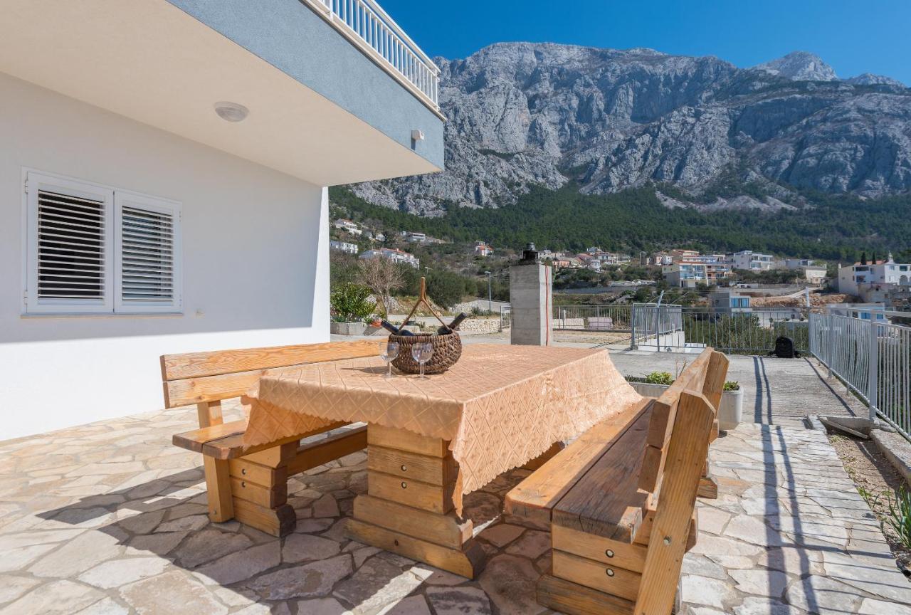 Villa Violeta With Amazing Sea View Макарска Екстериор снимка