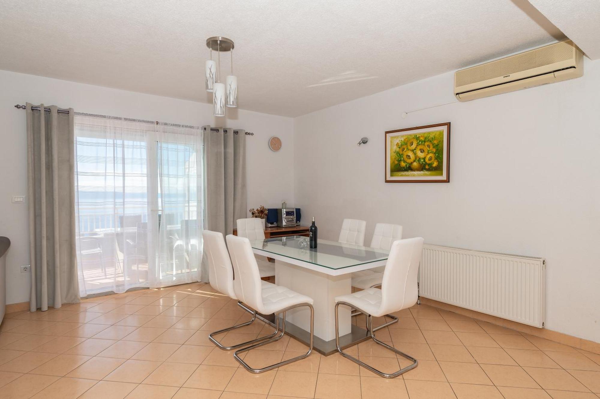 Villa Violeta With Amazing Sea View Макарска Екстериор снимка